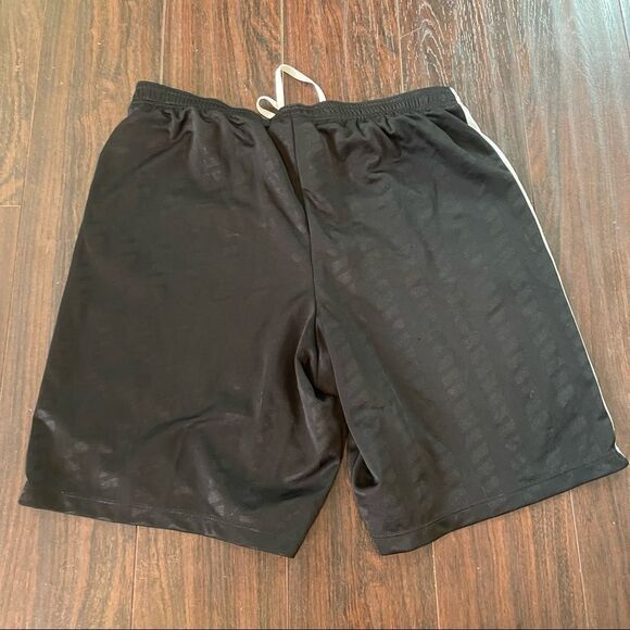 NIKE Dri-Fit Men's Black White Athletic Shorts w/ Drawstring Size Large - Picture 3 of 4